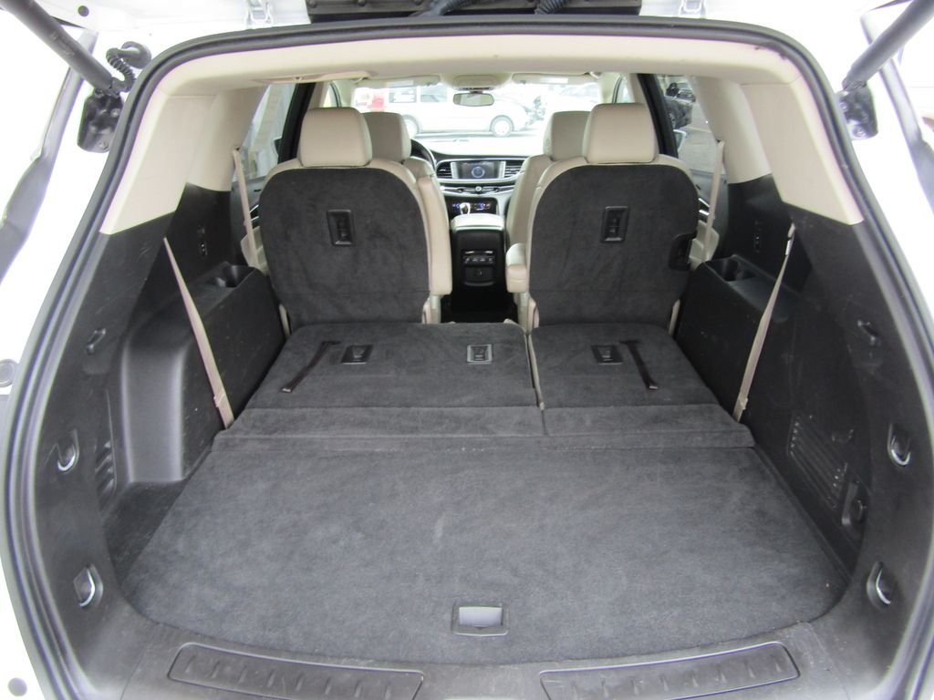 Used 2019 White Buick Essence image 34
