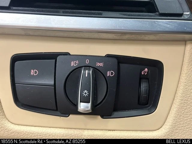 Used 2015 Silver BMW 328i image 28