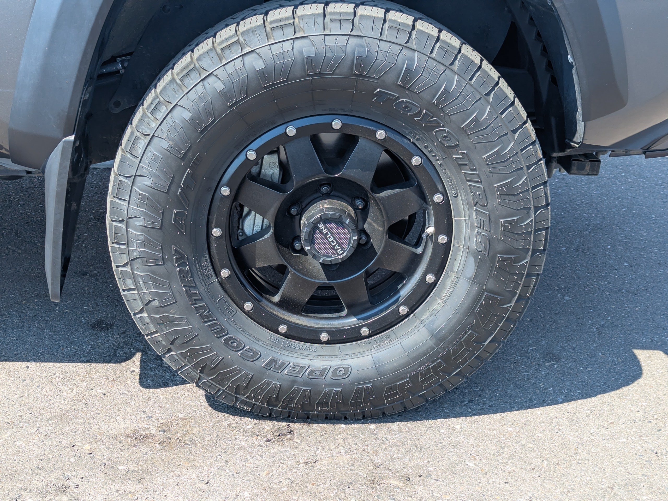 Used 2018  Toyota SR image 47