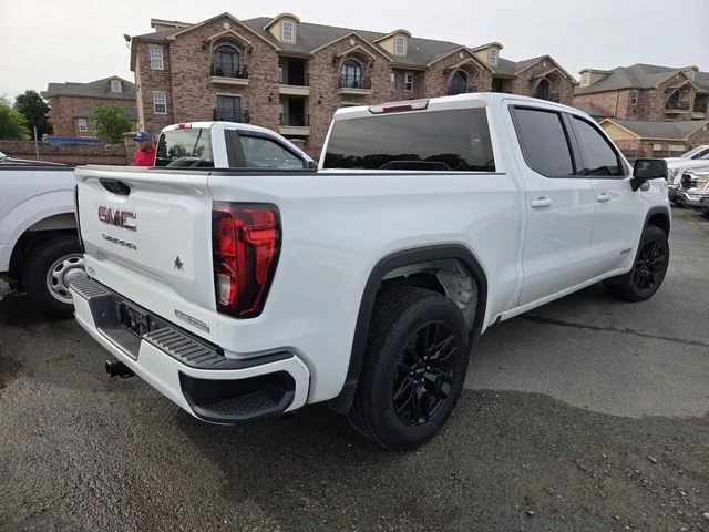 Used 2024 White GMC Elevation image 9