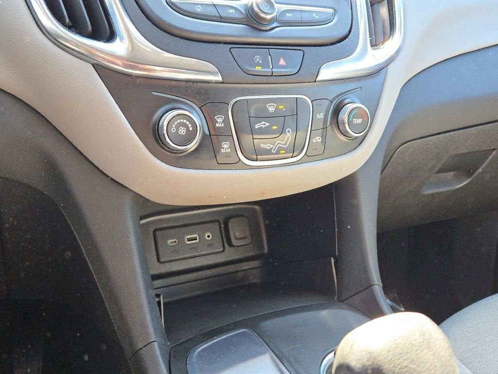 Used 2023 White Chevrolet LT image 23