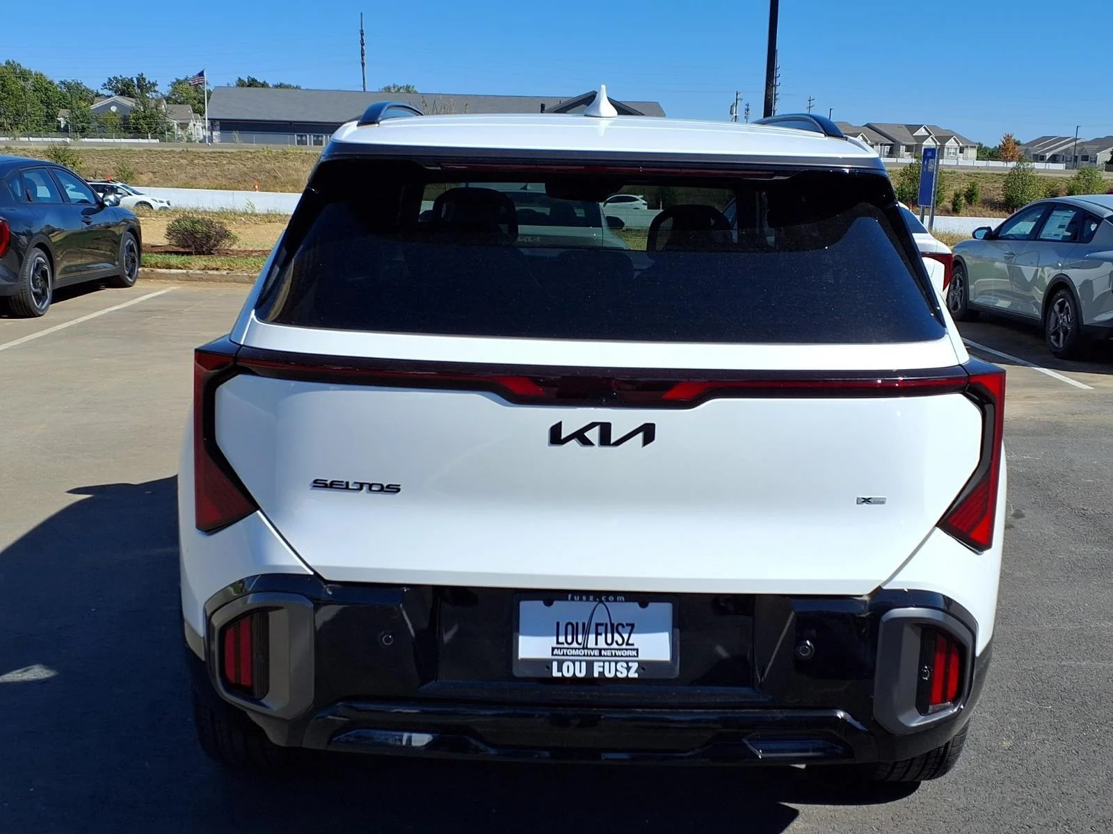 New 2027 Snow White Pearl Kia X-Line SX image 20