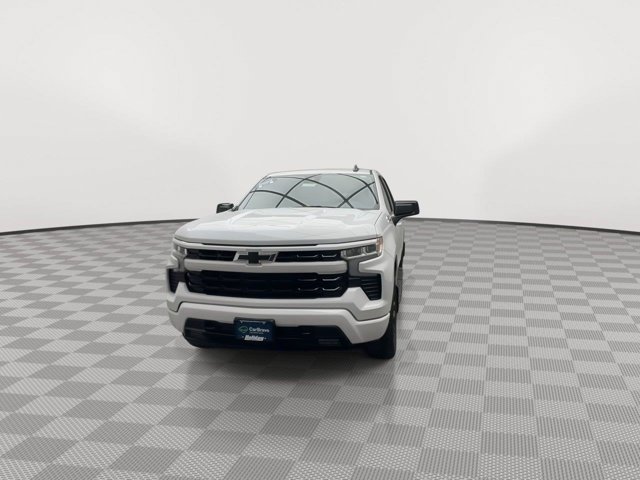 Used 2024 Summit White Chevrolet RST image 40