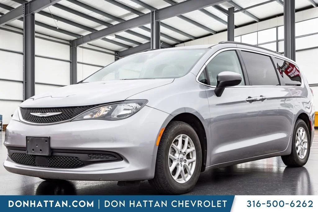 2021 Chrysler Voyager LXI