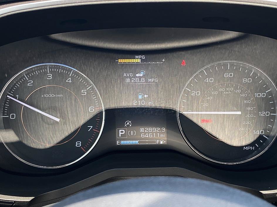 Used 2021 Magnetite Gray Metallic Subaru Limited image 12