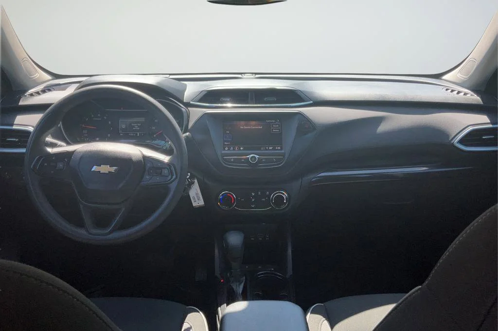 2022 Chevrolet Trailblazer LS - Photo 12