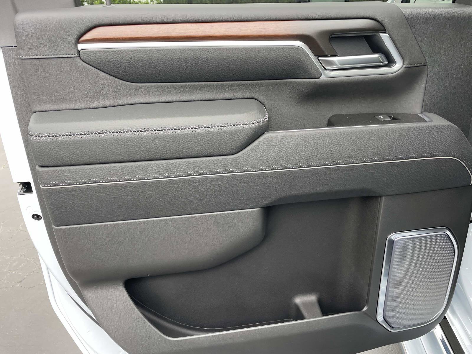 2026 GMC Sierra 2500HD Denali - Photo 24