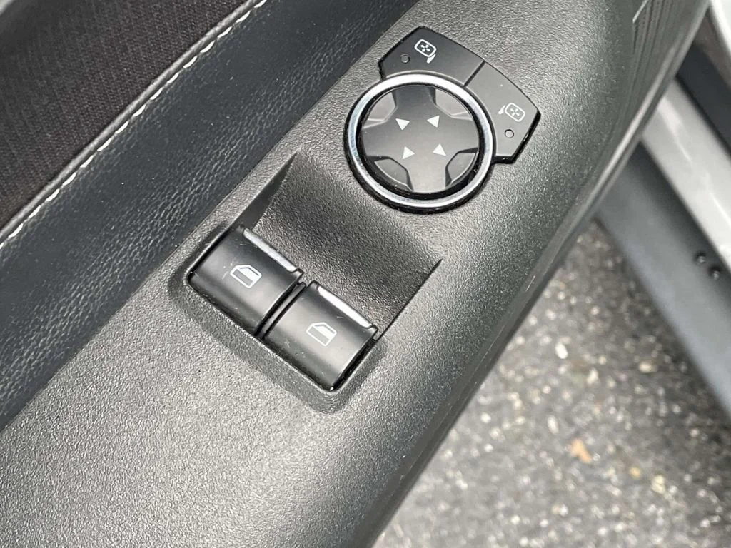 Used 2022 Gray Ford GT image 19