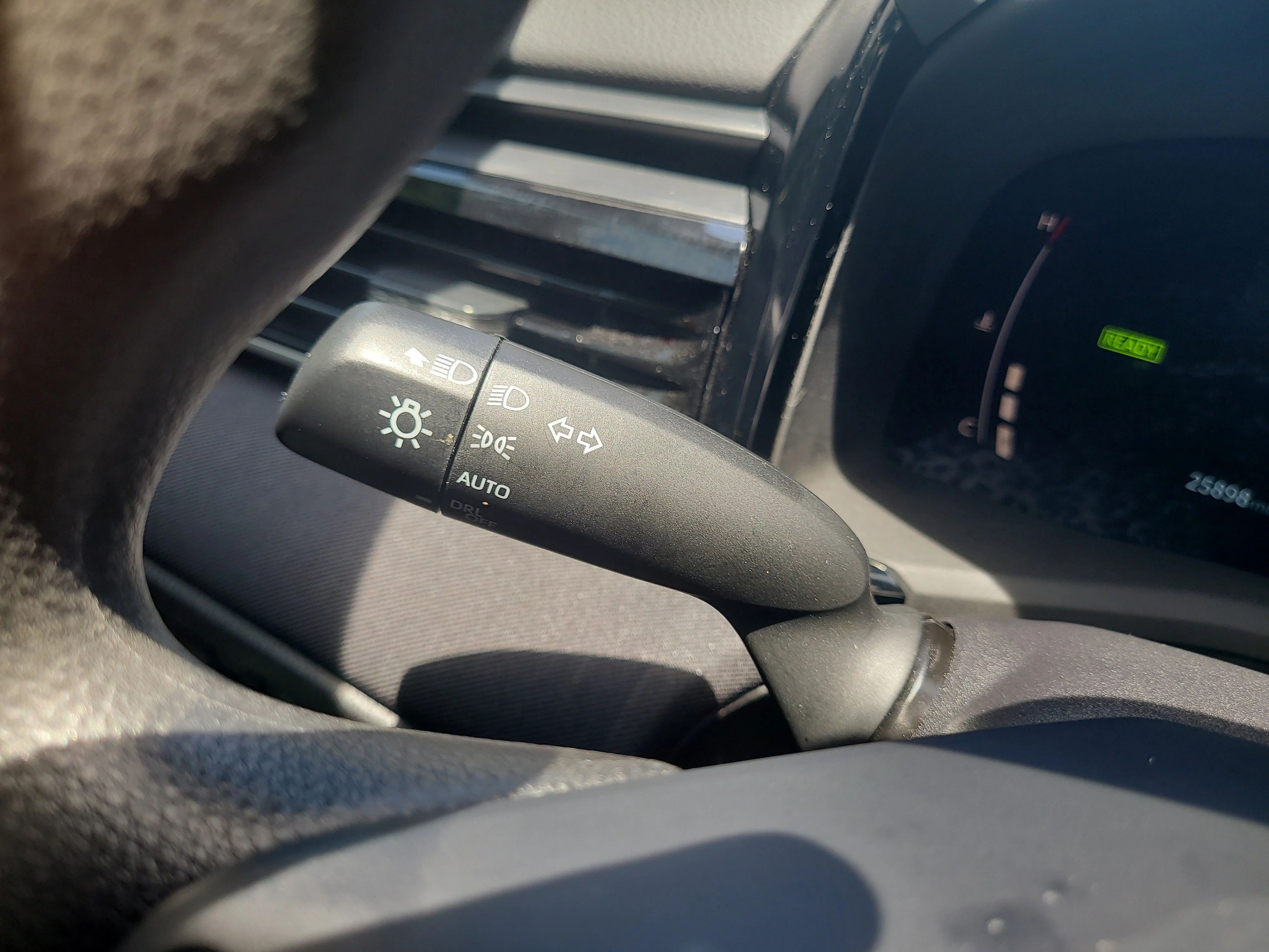 Certified Used 2025 Blue Toyota LE image 28