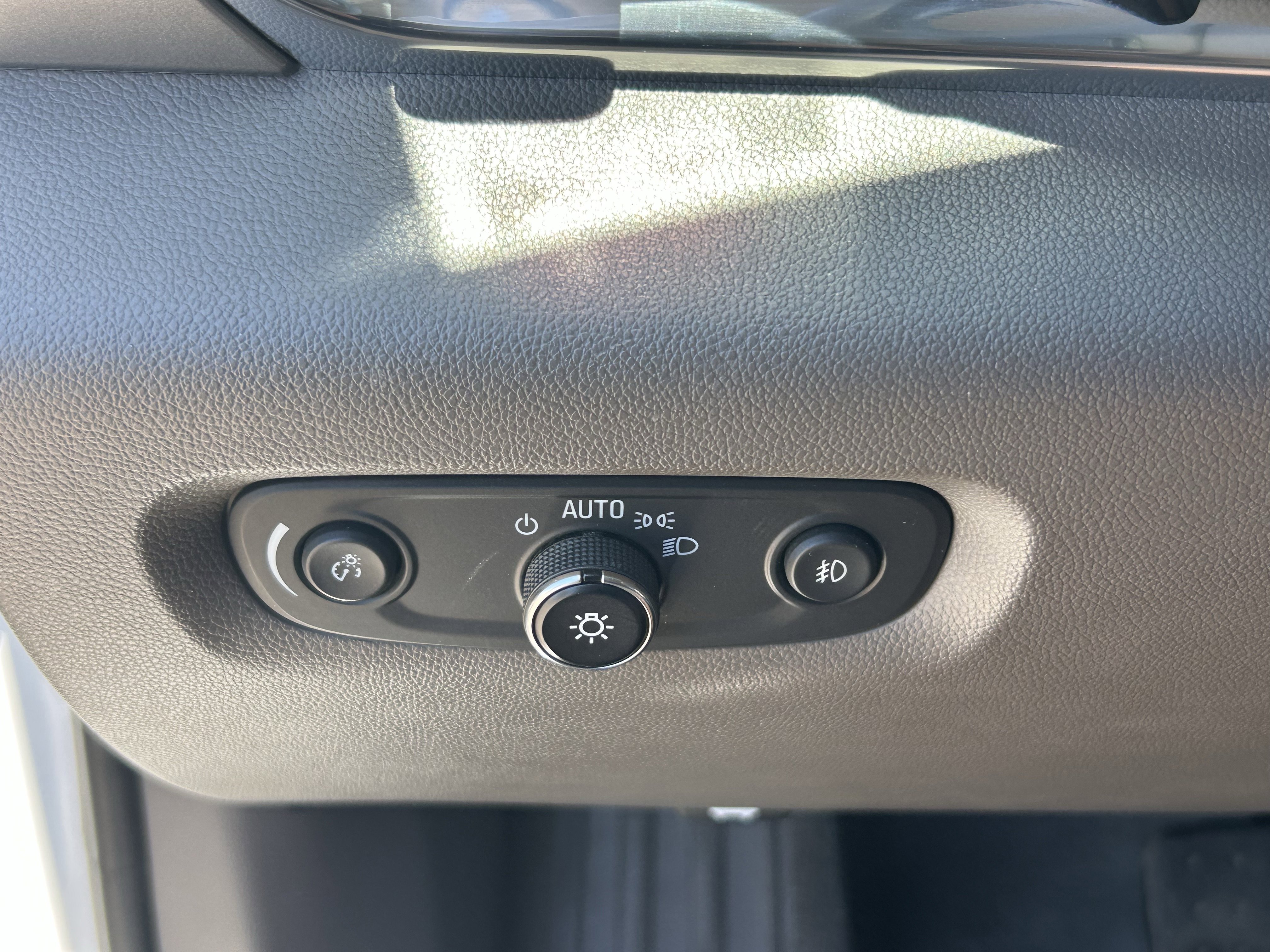 2020 Chevrolet Traverse 1LT - Photo 31