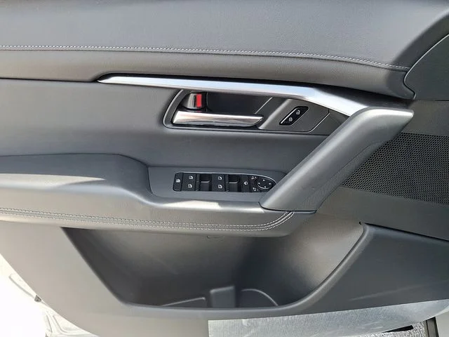 New 2026 Gray Mazda 2.5 S Select image 9