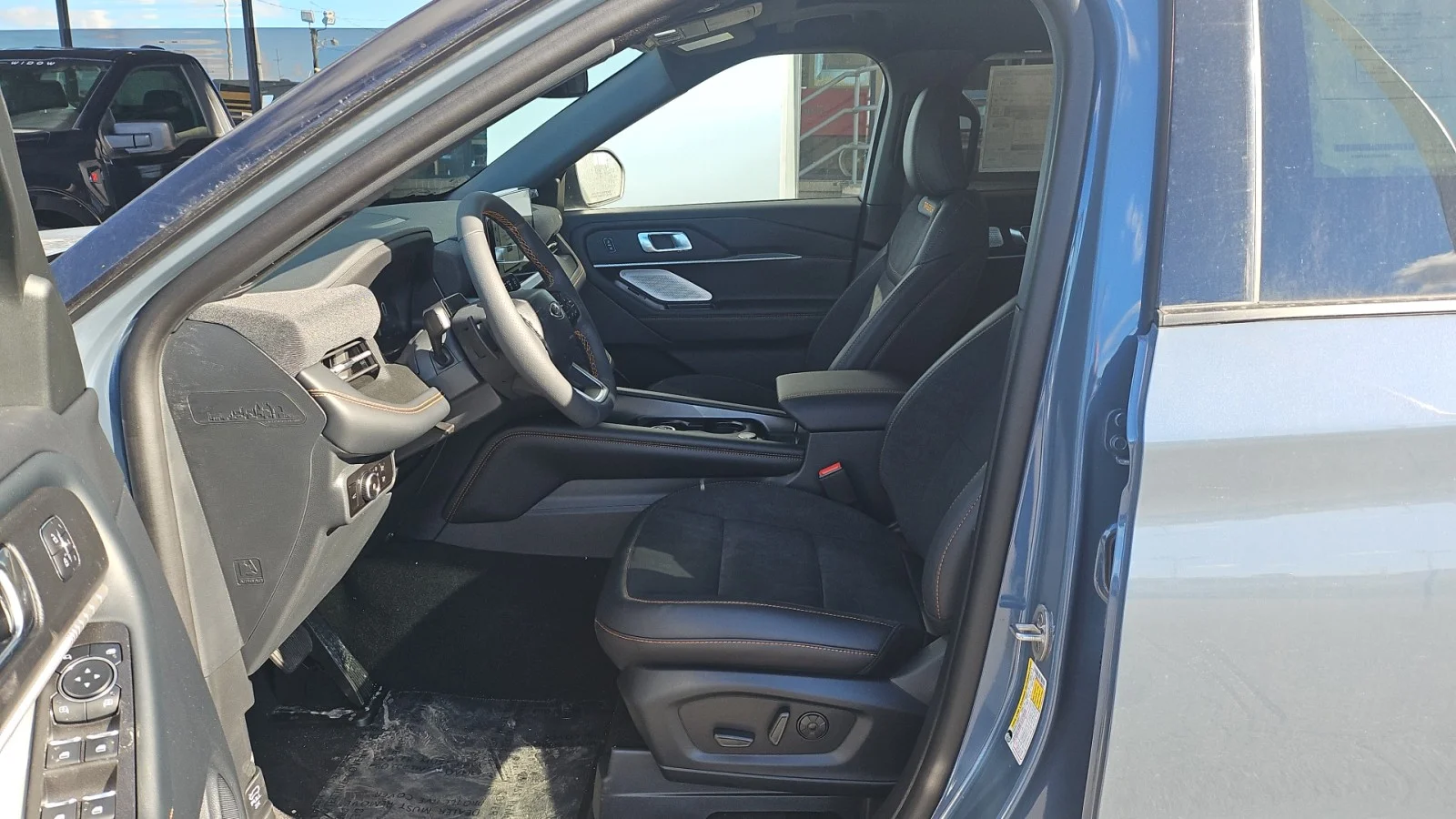 New 2026 Vapor Blue Metallic Ford Tremor 4WD image 7