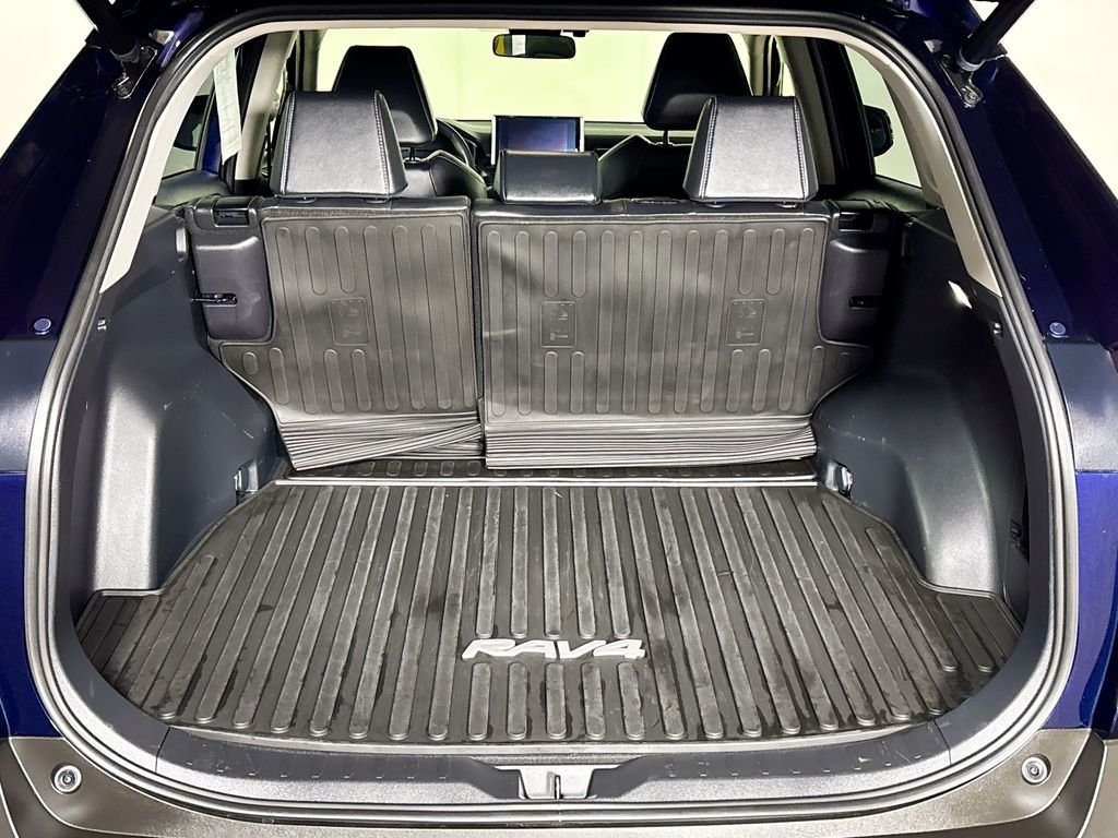 Used 2023 Blueprint Toyota XLE Premium image 21