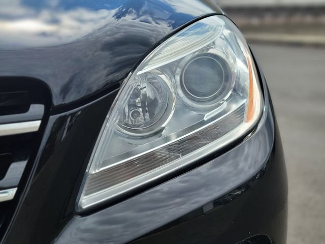 Used 2015 Black Mercedes-Benz ML 350 image 10