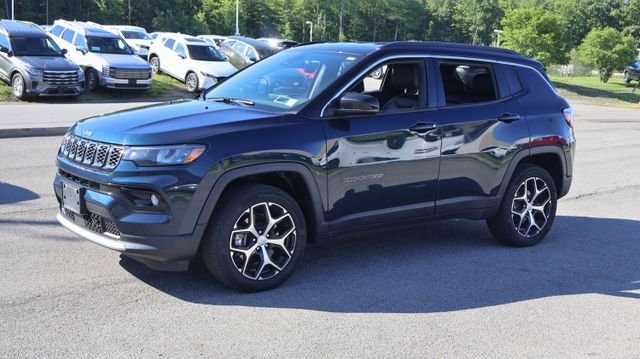 Used 2024 Blue Jeep Limited image 4