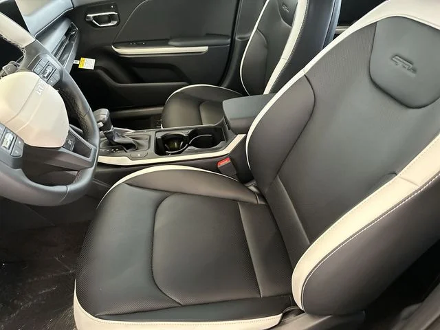 New 2026 Aurora Black Pearl Kia GT-Line image 15