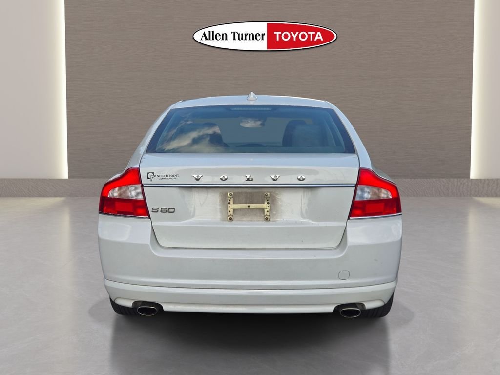 Used 2012 White Volvo 3.2 image 7