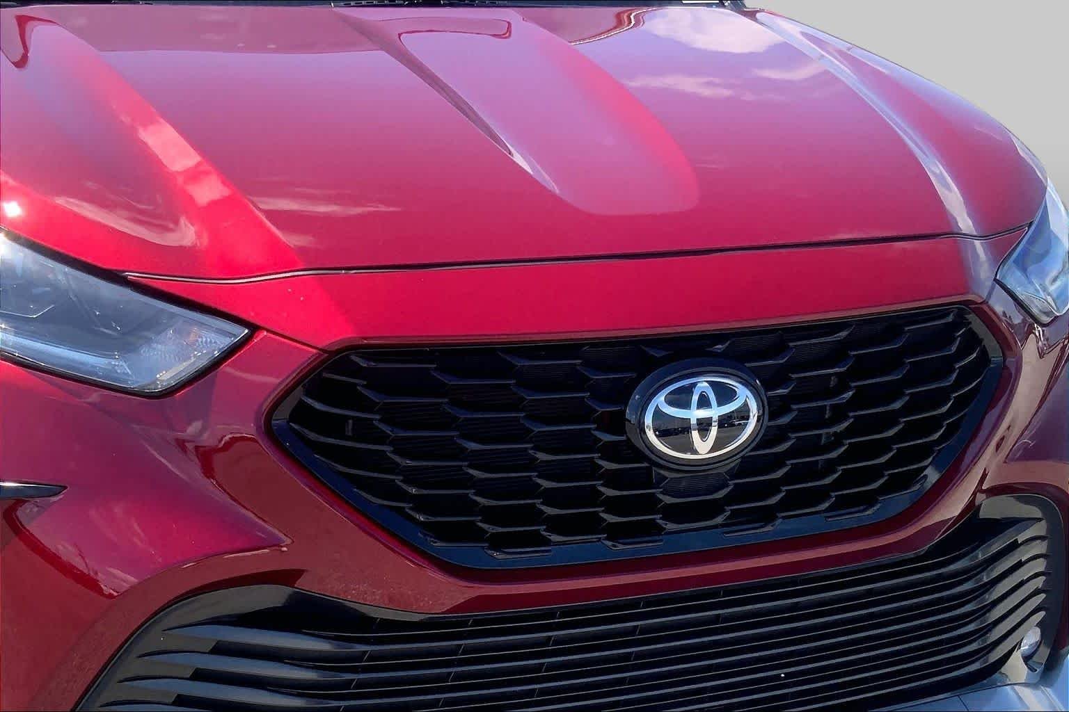 Used 2023 Ruby Flare Pearl Toyota XSE image 30