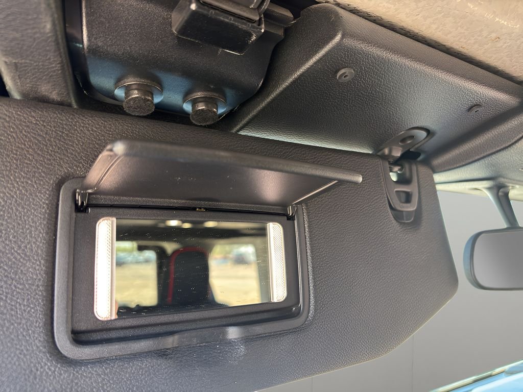 Used 2020 Granite Crystal Metallic Clearcoat Jeep Sahara image 27