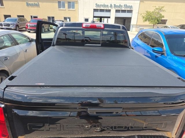 Used 2025 Black Chevrolet Z71 image 6
