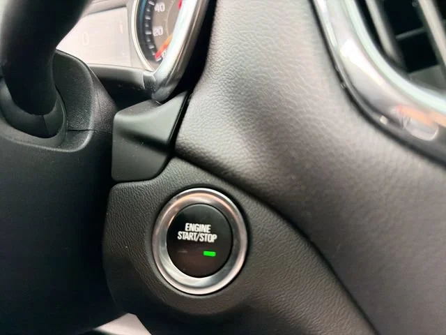 Used 2022 BLUE GLOW METALLIC Chevrolet LT image 8