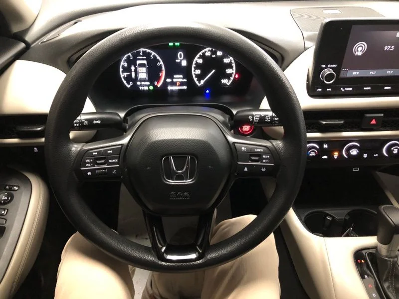 Used 2024  Honda LX image 23
