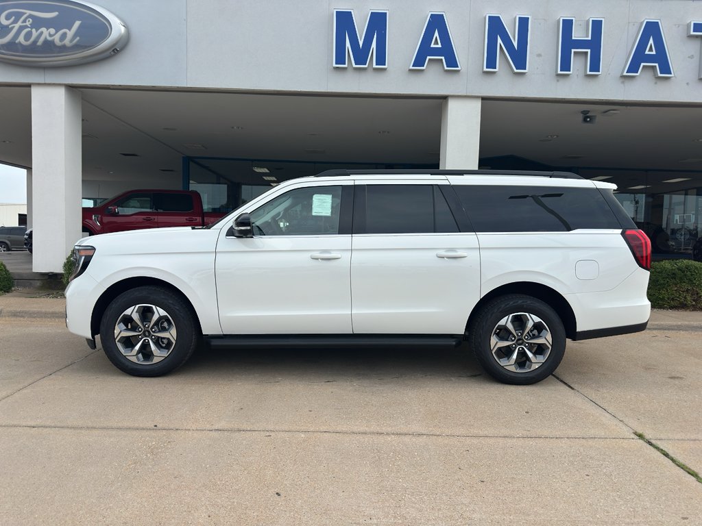 New 2027 Star White Metallic Tri-Coat Ford Active image 3