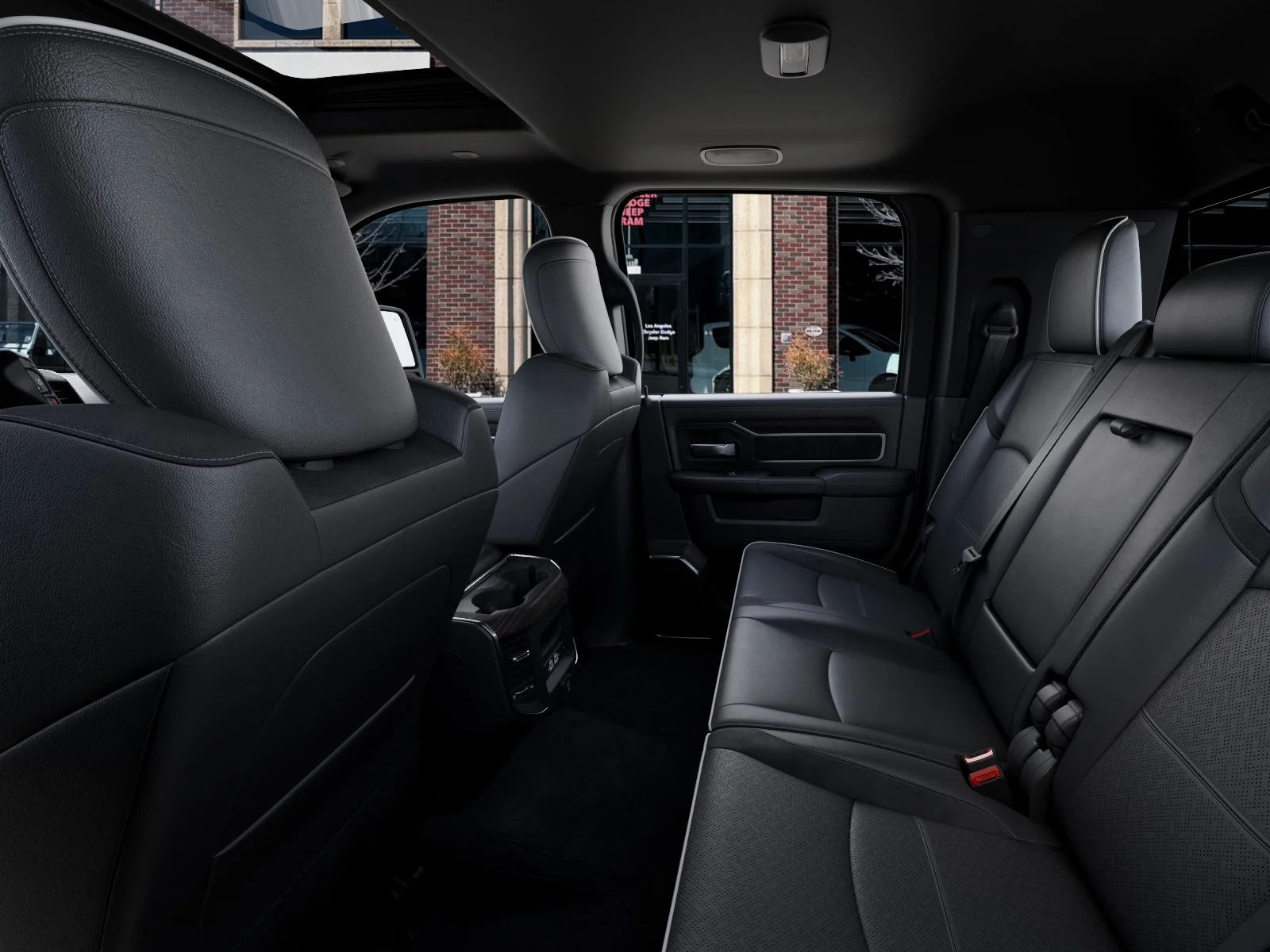 New 2026 Diamond Black Crystal Pearl-Coat Exterior Paint RAM Laramie image 49