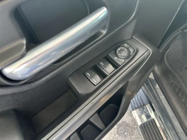Used 2020 Gray Chevrolet Custom image 14