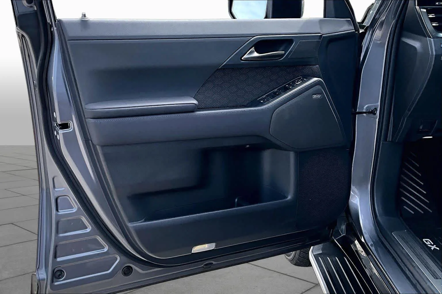 Used 2024 Nebula Gray Pearl Lexus Luxury image 26