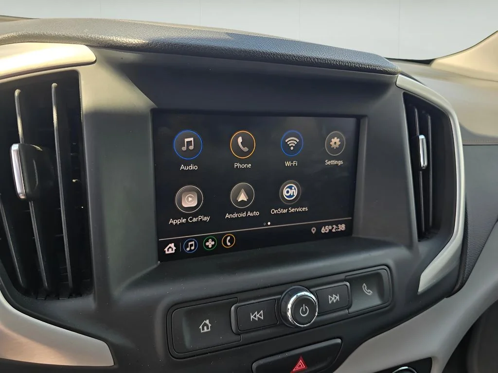 Used 2021 Quicksilver Metallic GMC SLE image 19