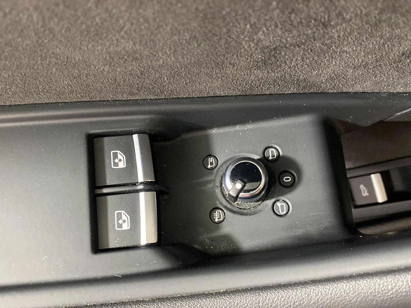 Used 2021 Daytona Gray Pearl Effect Audi Premium Plus image 17