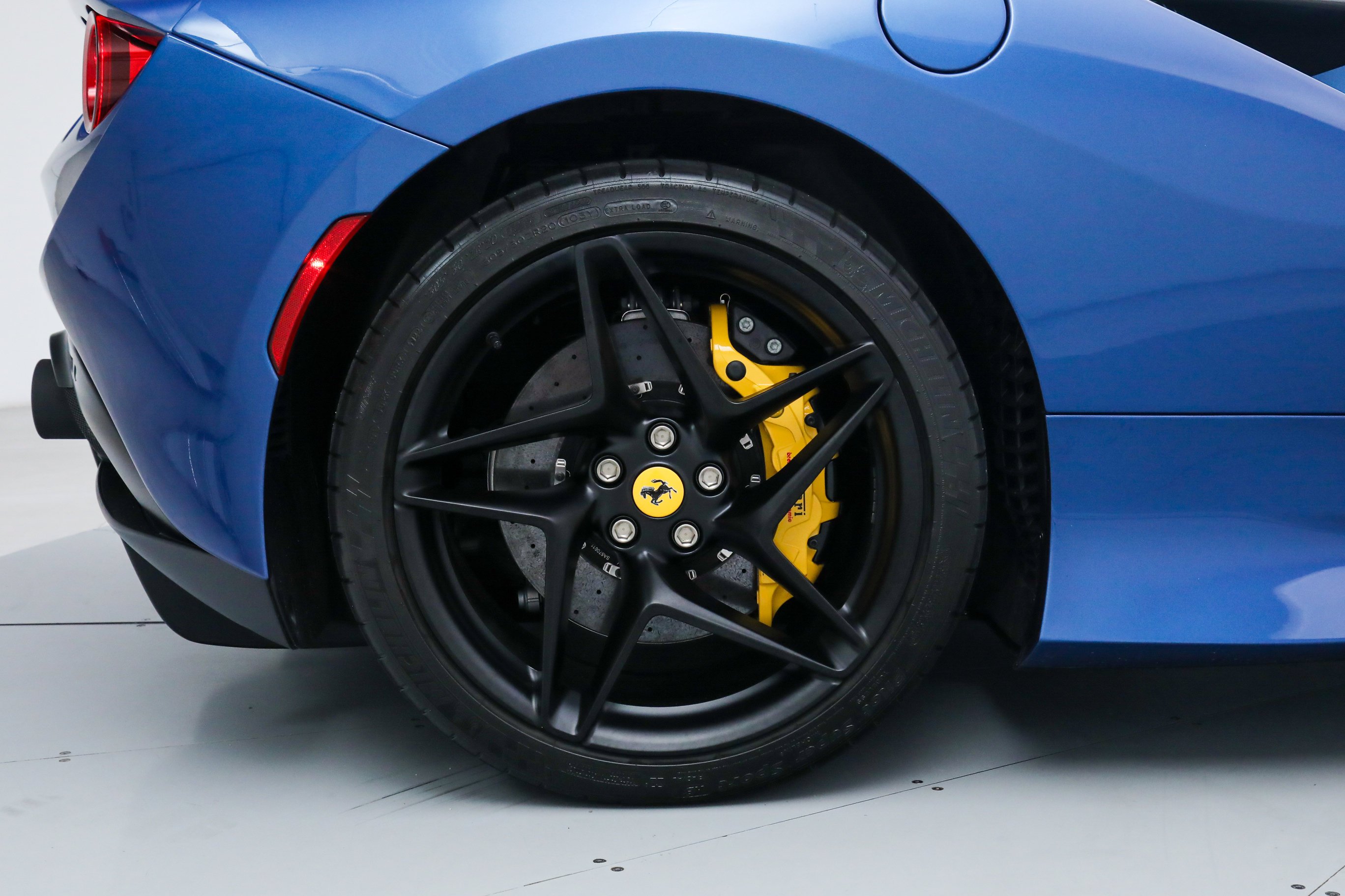 Used 2023 Blue Ferrari  image 39