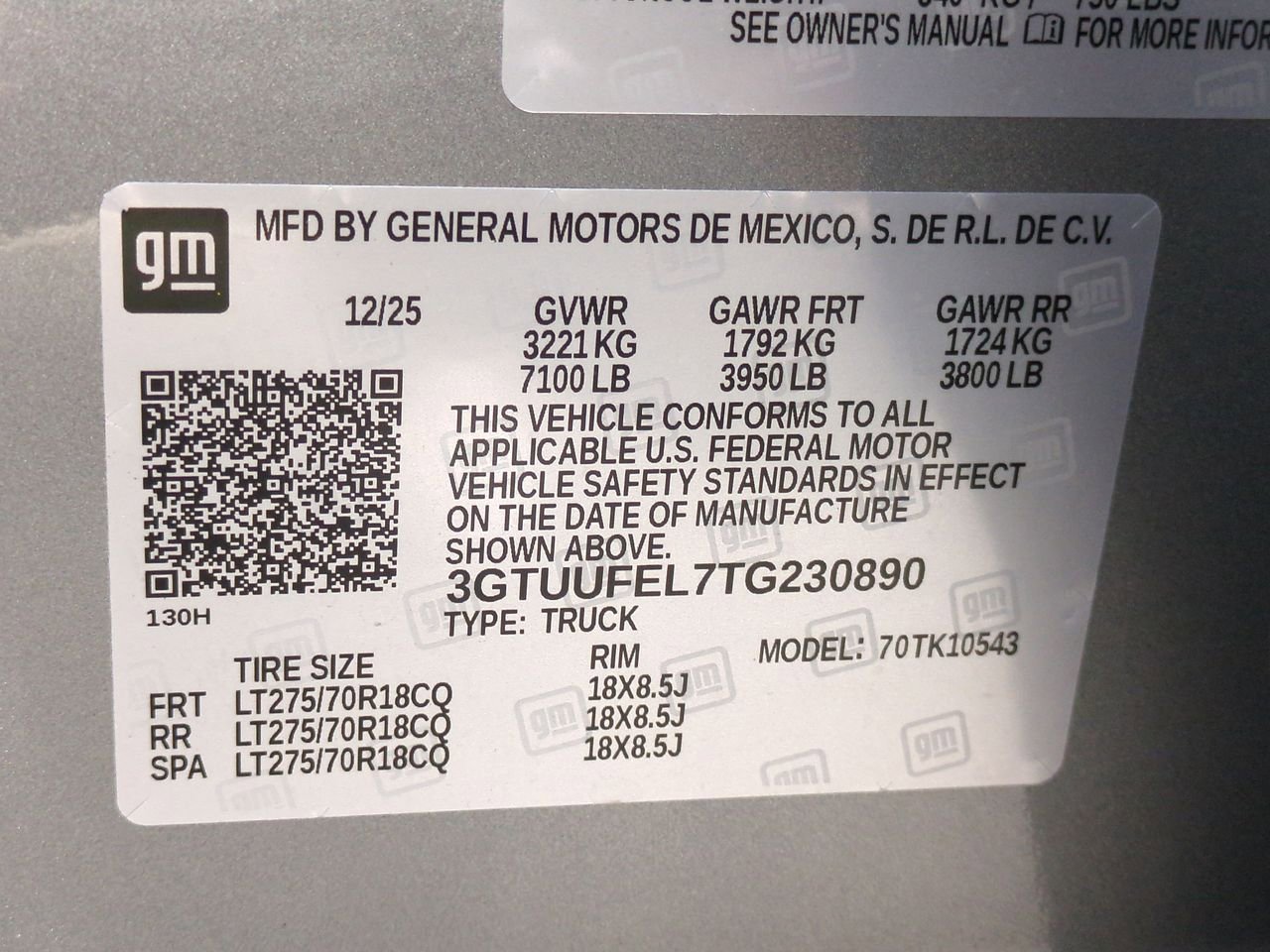 2026 GMC Sierra 1500 AT4X - Photo 35