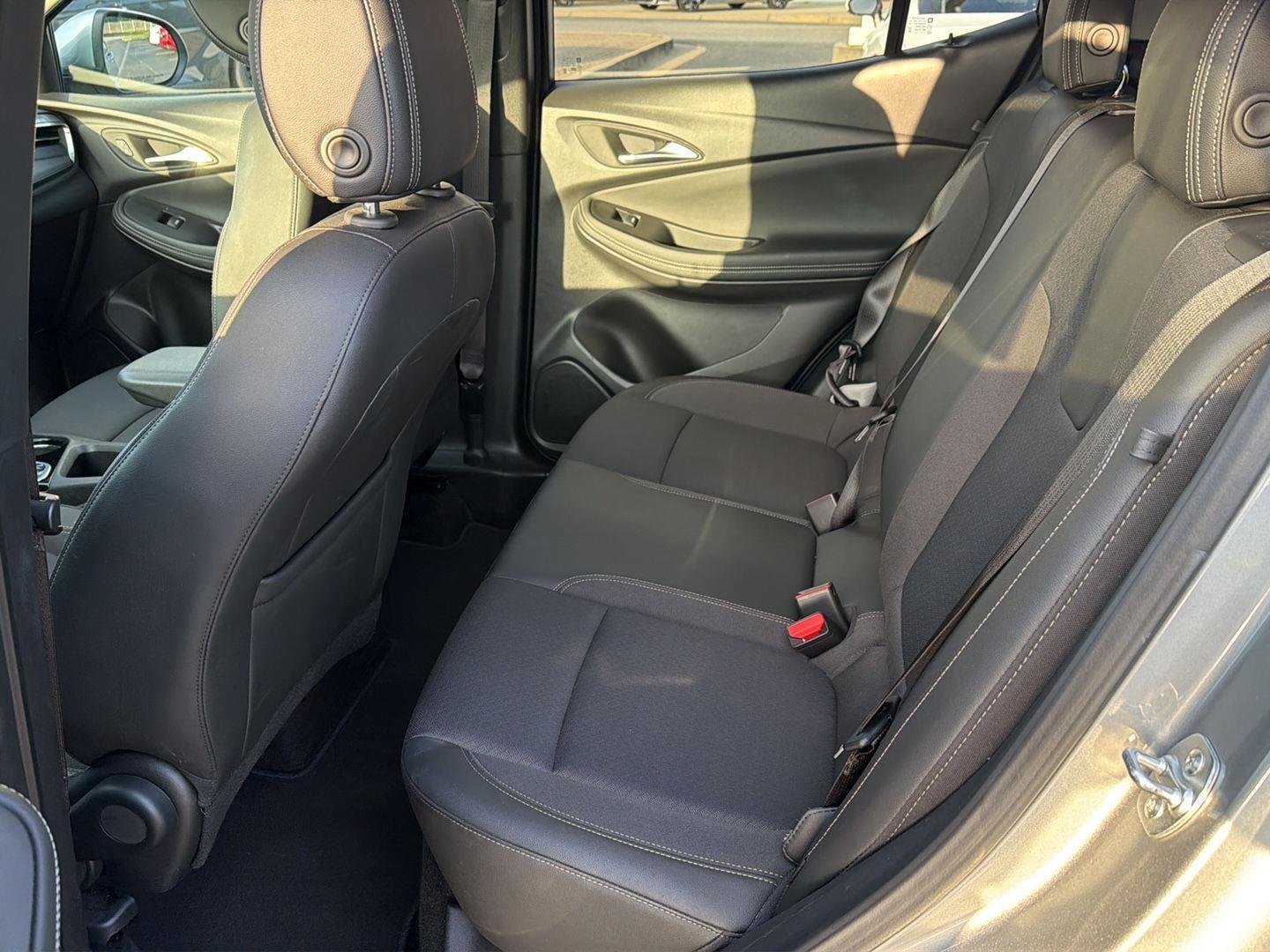 2025 Buick Encore GX Preferred - Photo 11