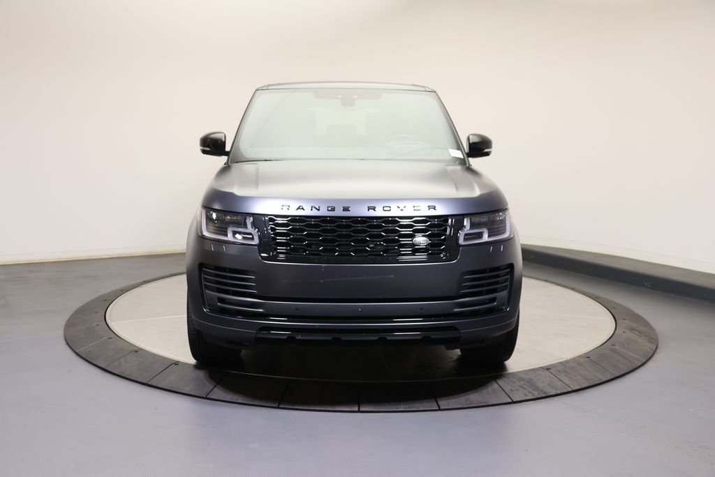 Used 2019  Land Rover 5.0L V8 Supercharged image 8
