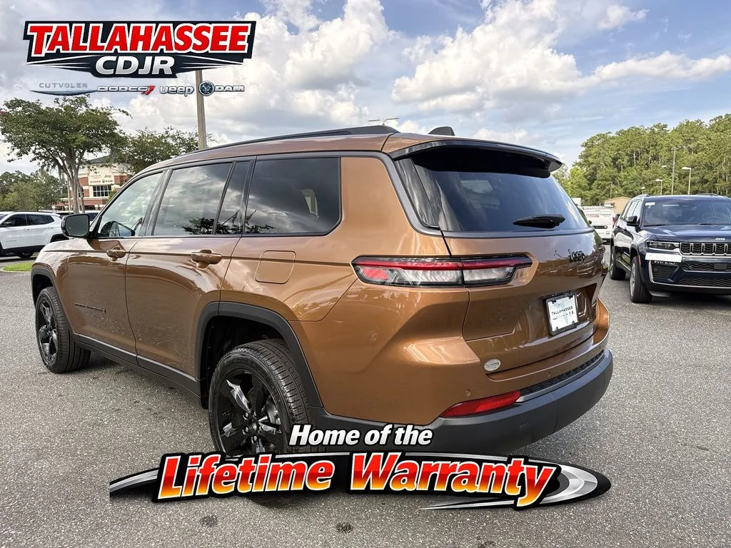 New 2026 Copper Shino Metallic Clear-Coat Exterior Paint Jeep Limited image 6