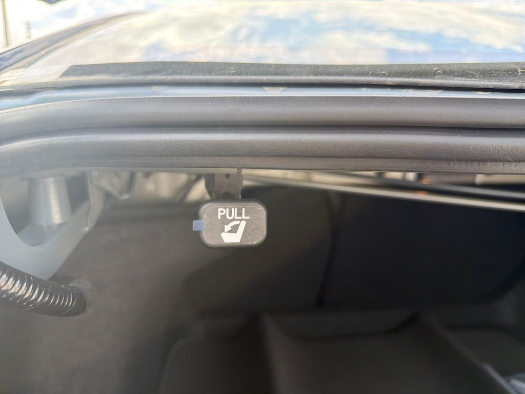 New 2026 Nissan Sentra SR 4D Sedan