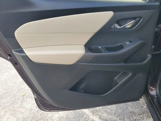 Used 2023 Black Cherry Metallic Chevrolet Premier image 25