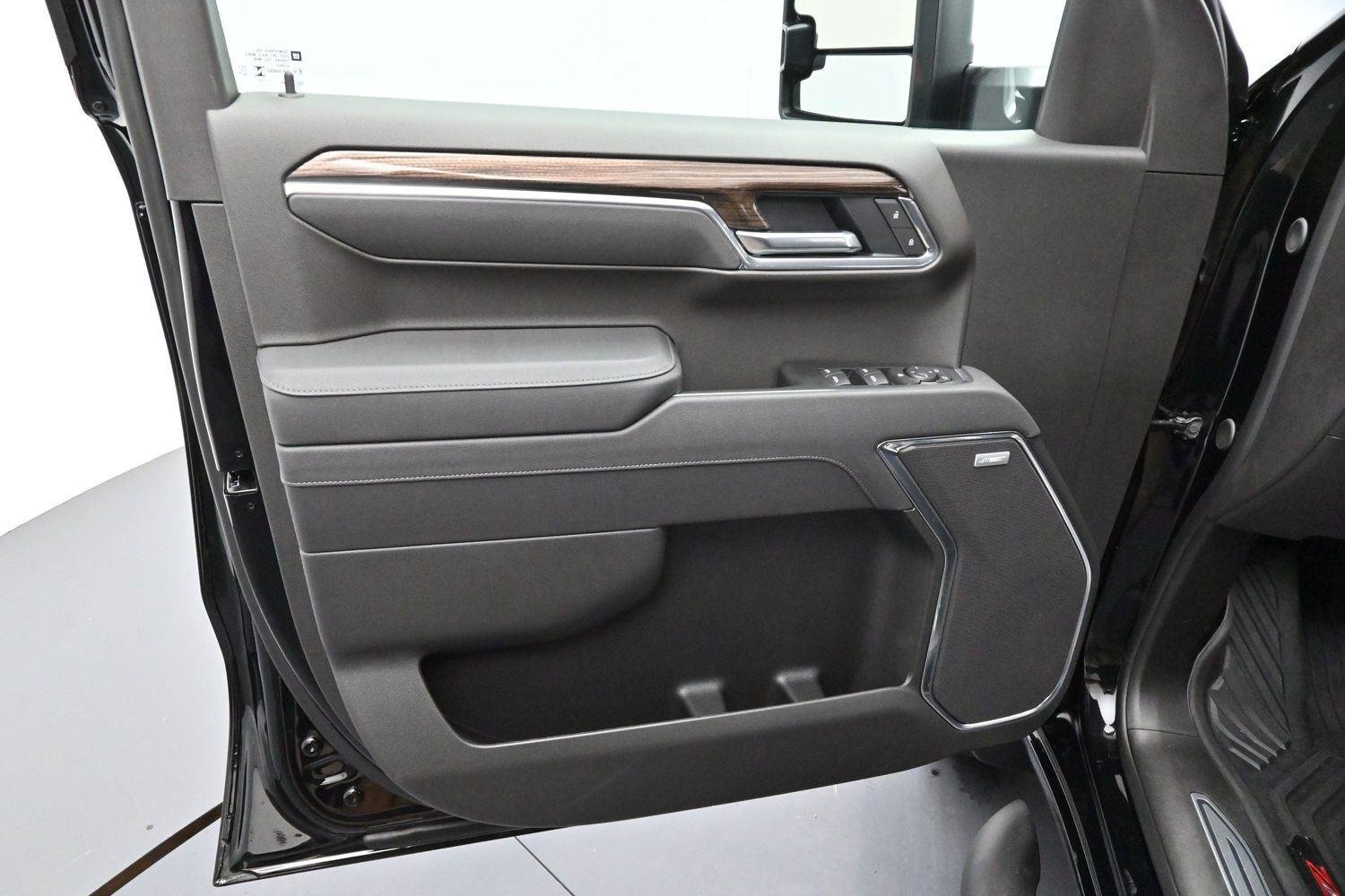 Used 2026 Black Chevrolet LT Trail Boss image 9