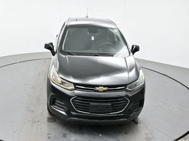 Used 2017 MOSAIC BLACK METALLIC Chevrolet LS image 29
