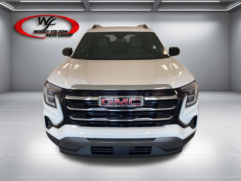 New 2027 Summit White GMC Elevation image 2