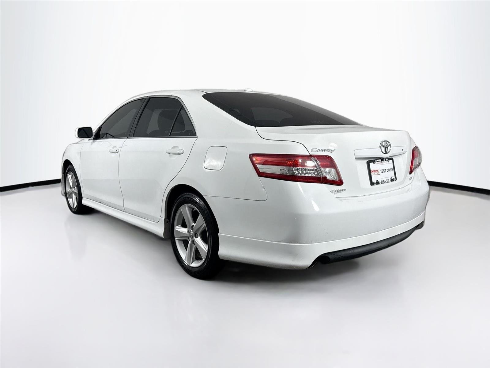 Used 2011 Super White Toyota SE image 11