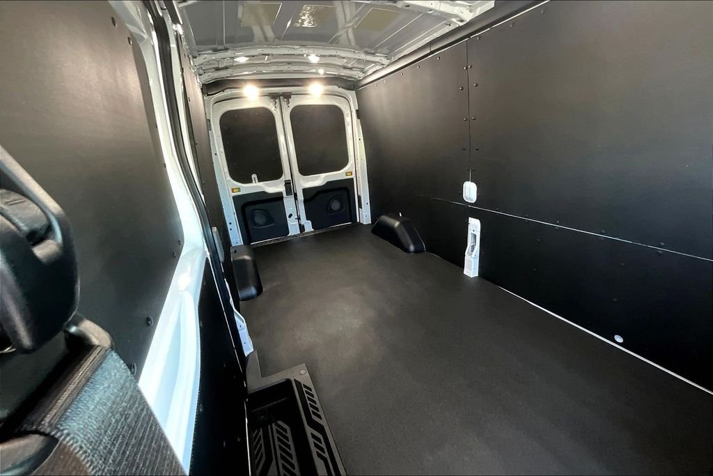 2026 Ford Transit Van Base - Photo 24