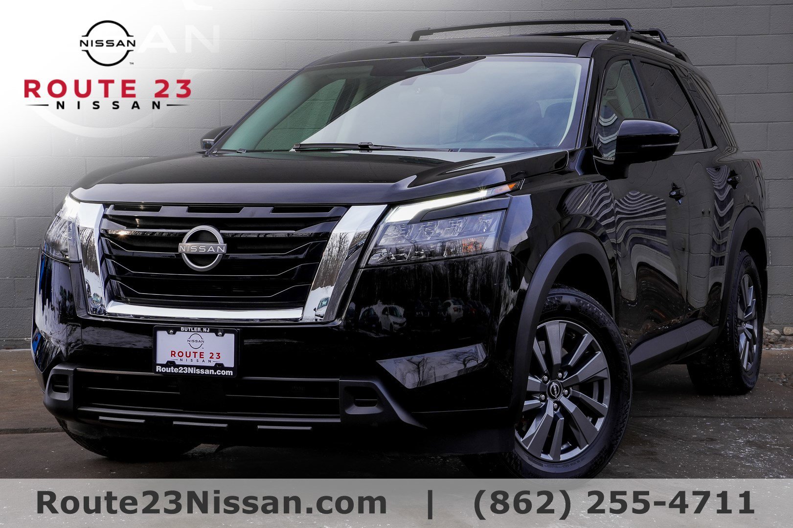 2024 Nissan Pathfinder SV