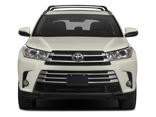 Used 2017 Predawn Gray Mica Toyota XLE image 4