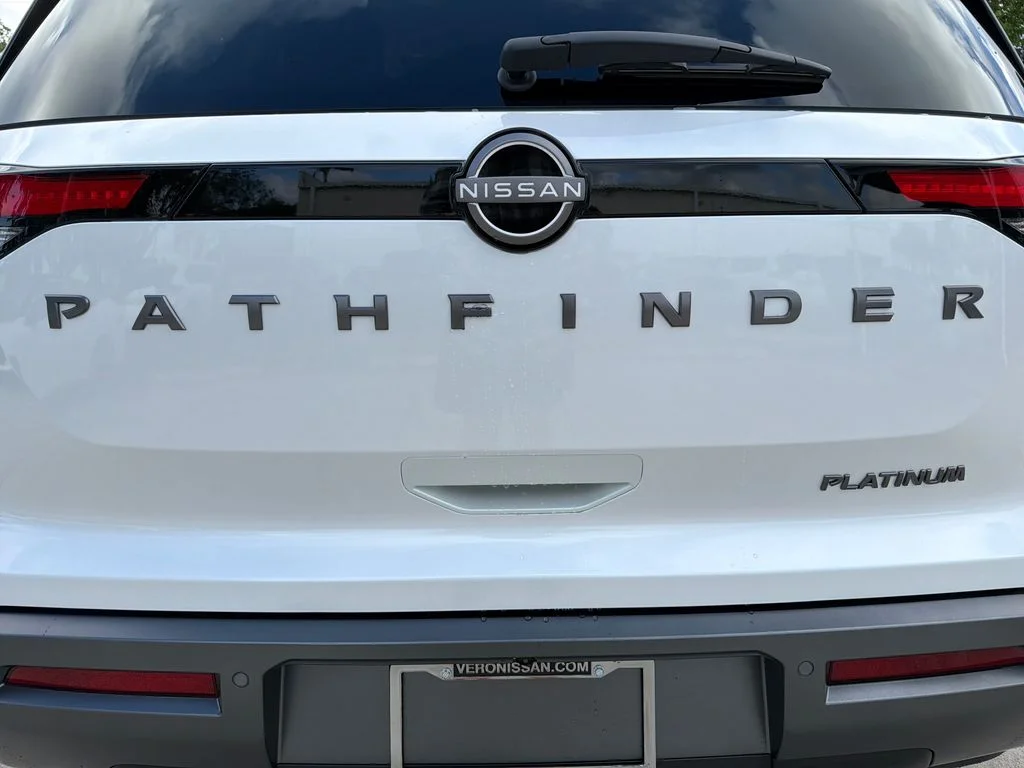 New 2026 White Nissan Platinum image 10