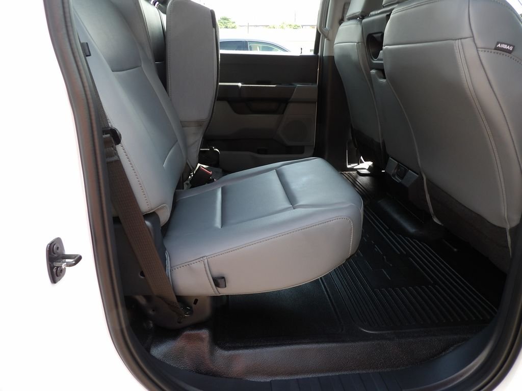 New 2026 Oxford White Ford F-250® XL image 28