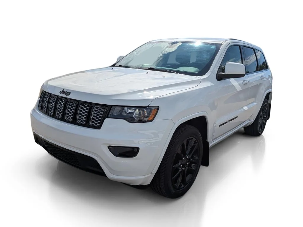 Used 2020 White Jeep Altitude image 1