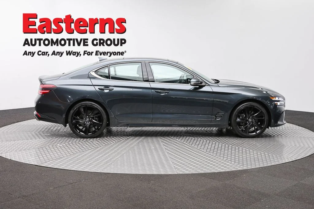 Used 2023 Green Genesis 2.0T image 4